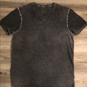 Guess tee